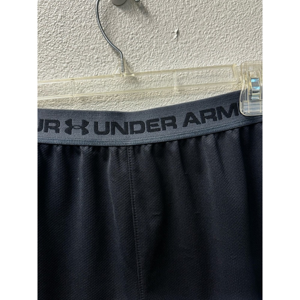Under armour Loose Fit Heat‎ Gear Short Youth XL Black - Picture 3 of 7